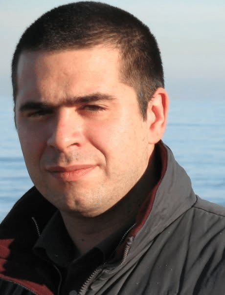 Portrait de Alexandre Garcia, Cofondateur, développeur web de TroisSix