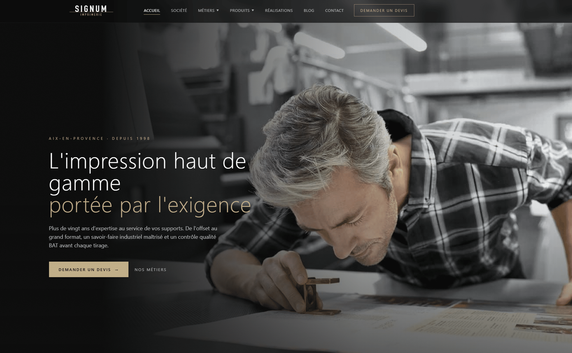 Page d'accueil du site de Signum Imprimerie, imprimerie haut de gamme à Aix-en-Provence, conçu par TroisSix